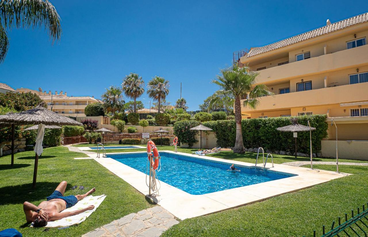 5006-Apt 2 Bedrooms With Sea View Manilva Bagian luar foto